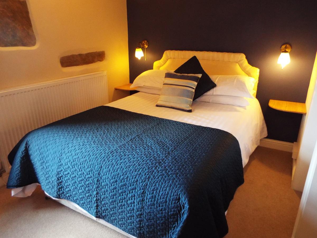 The Board Inn Hawes Bagian luar foto